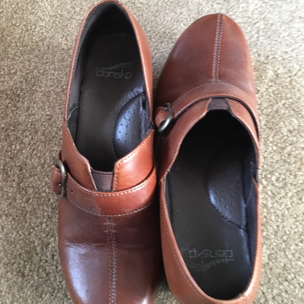 Shoes - Picture 3 of 3
